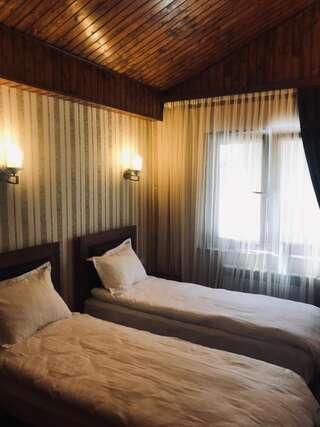 Отель Eridana Hotel Ереван Люкс с 1 спальней-3
